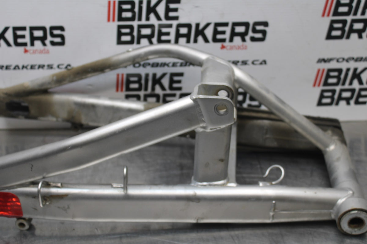 08 KAWASAKI NINJA 650 EX650 REAR SWINGARM BACK SUSPENSION SWING ARM BB797