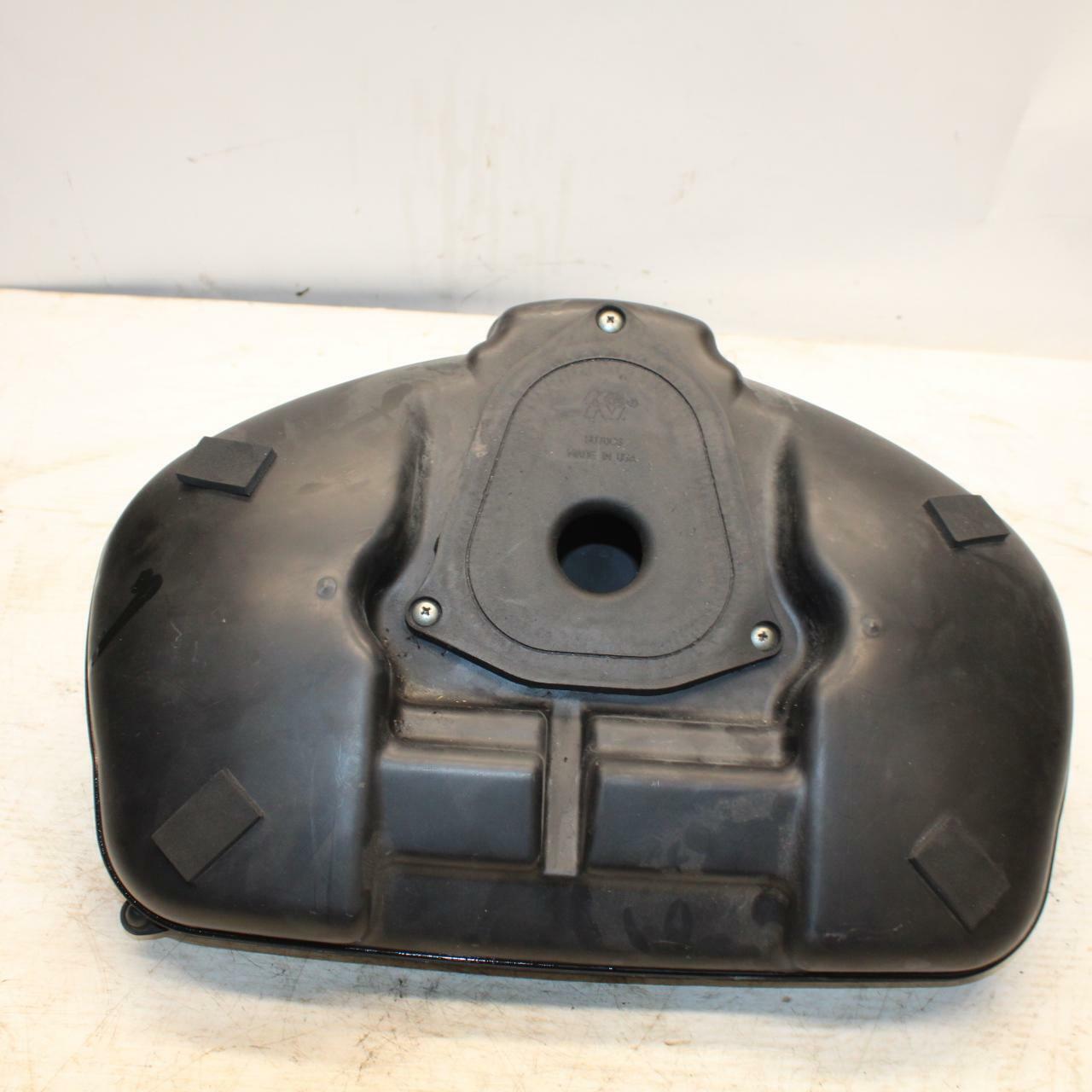 05-09 SUZUKI BOULEVARD C90 AIRBOX AIR INTAKE FILTER BOX BB357