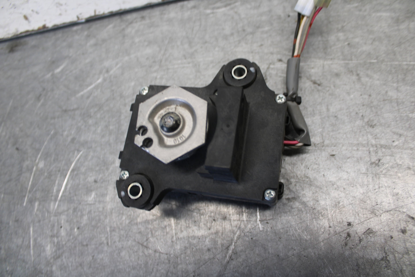 13-18 KAWASAKI NINJA ZX6R EXHAUST VALVE SERVO MOTOR BB682