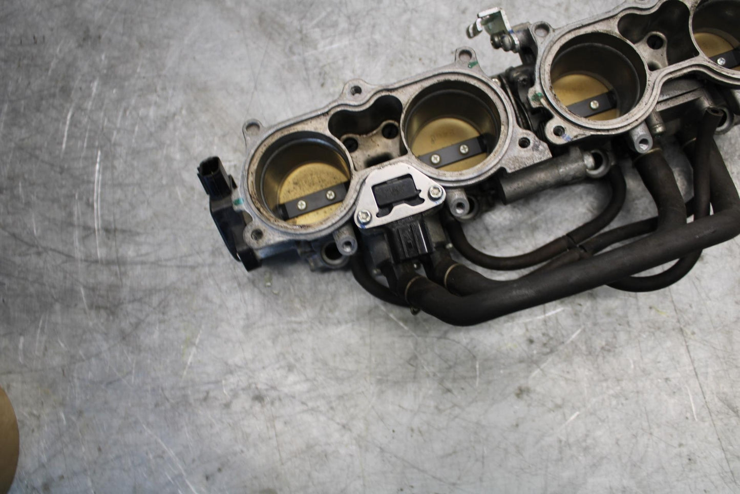 07-12 HONDA CBR600RR MAIN FUEL INJECTORS / THROTTLE BODIES 16401-MFJ-A01 BB542