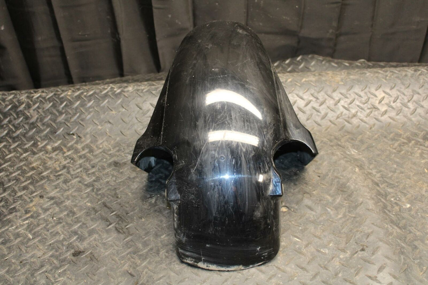 03-04 HONDA CBR600RR FRONT WHEEL FENDER COWL FAIRING 61100-MEE-000ZA BB218