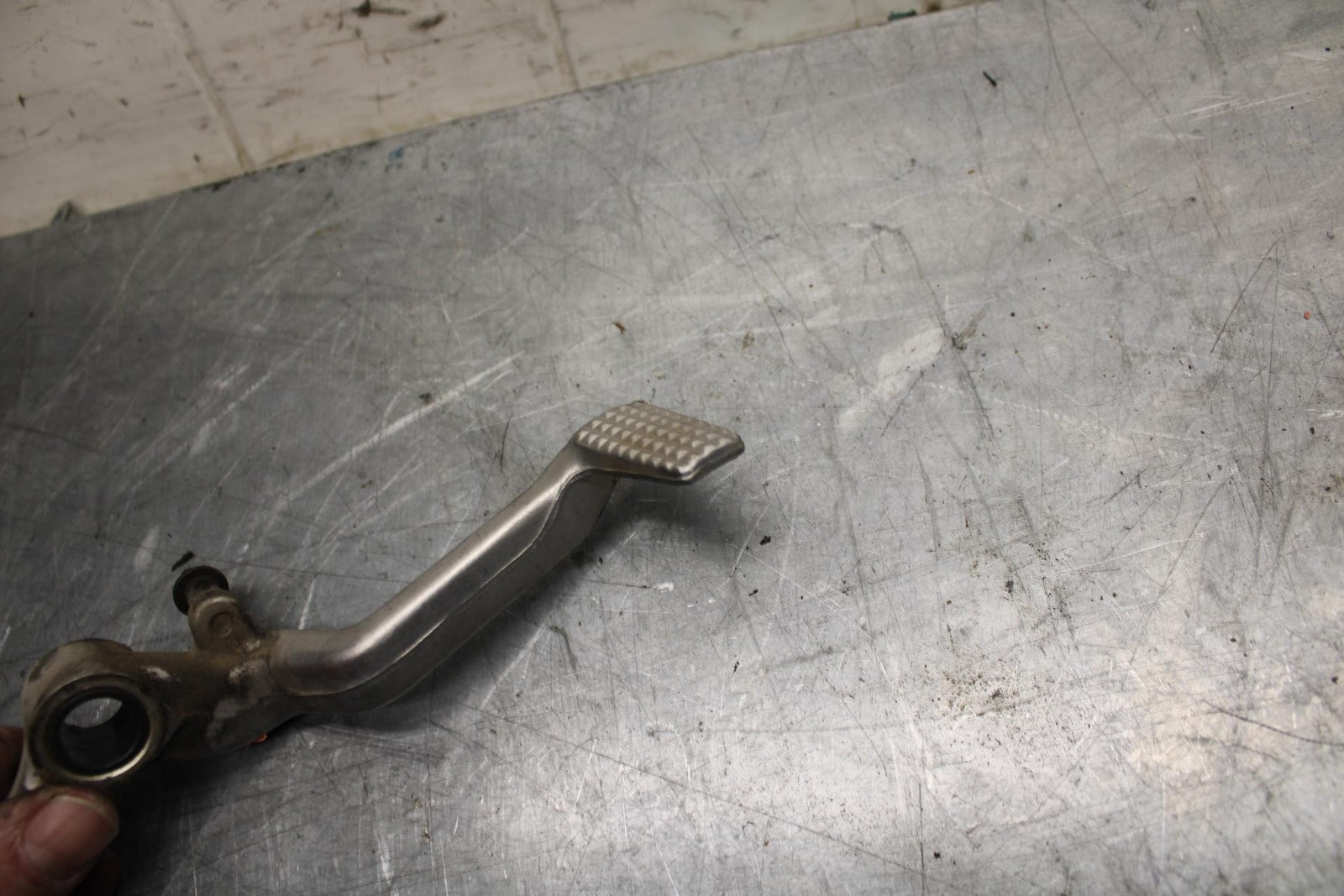 03 KAWASAKI ZX12R RIGHT REARSET BRAKE FOOT PEDAL BB472