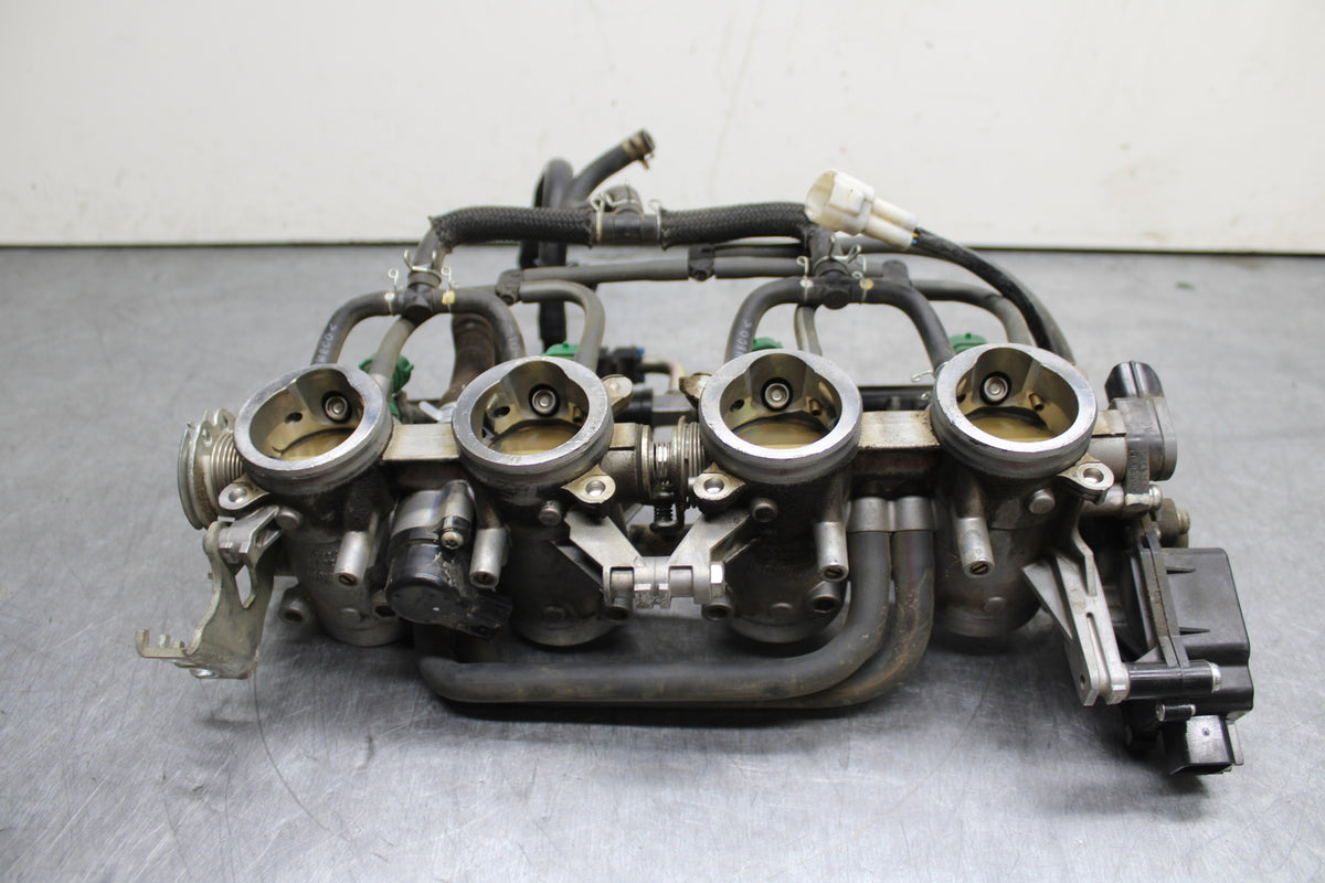 08-10 SUZUKI GSXR 600 MAIN FUEL INJECTORS / THROTTLE BODIES BB753