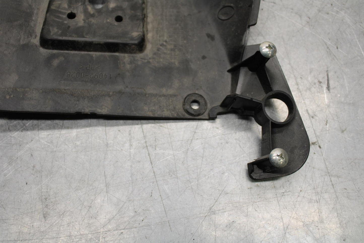 2009 Kawasaki Ninja ZX6R ZX600R REAR TAILLIGHT BRAKE LIGHT TRIM  BB548