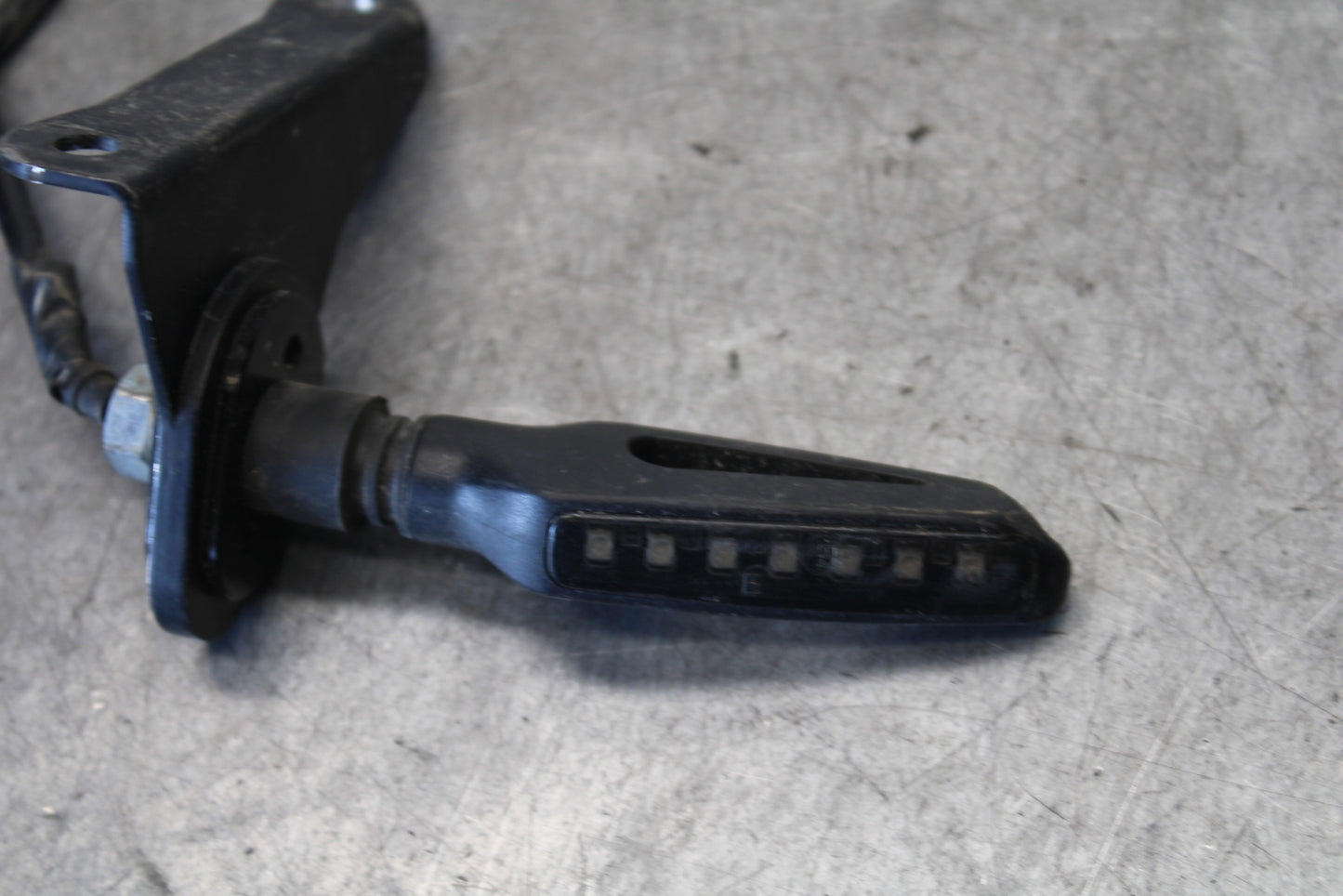 08-16 YAMAHA YZF R6 AFTERMARKET REAR LEFT RIGHT TURN SIGNALS BB665