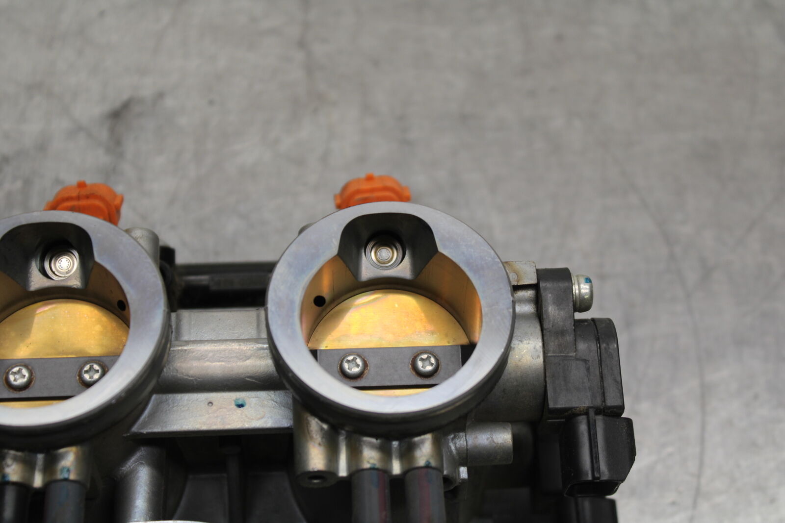 13-17 KAWASAKI NINJA ZX6R ZX636E MAIN FUEL INJECTORS / THROTTLE BODIES BB735