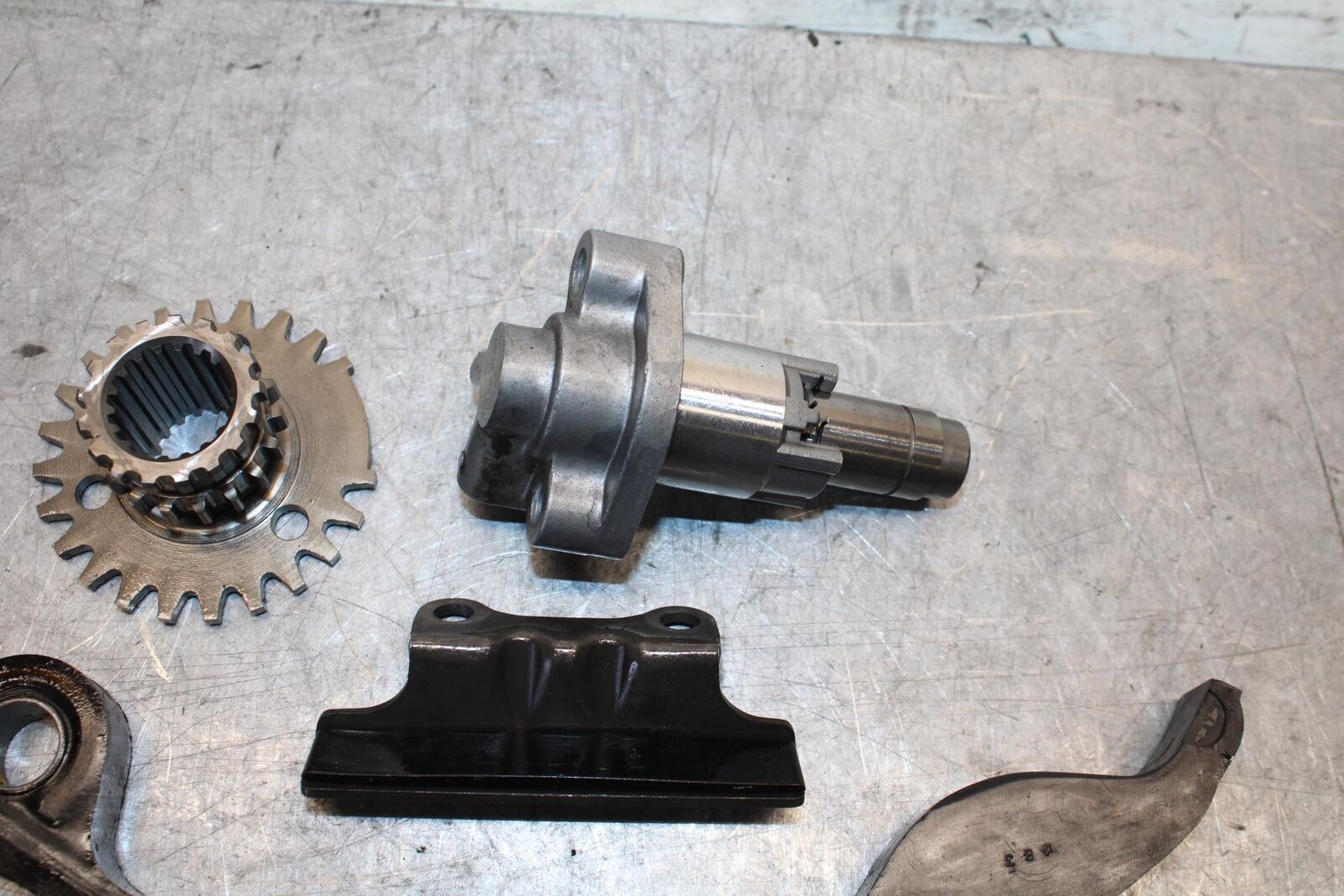 08-10 SUZUKI GSXR750 CAM CHAIN CAMSHAFT TENSIONER,  BB58