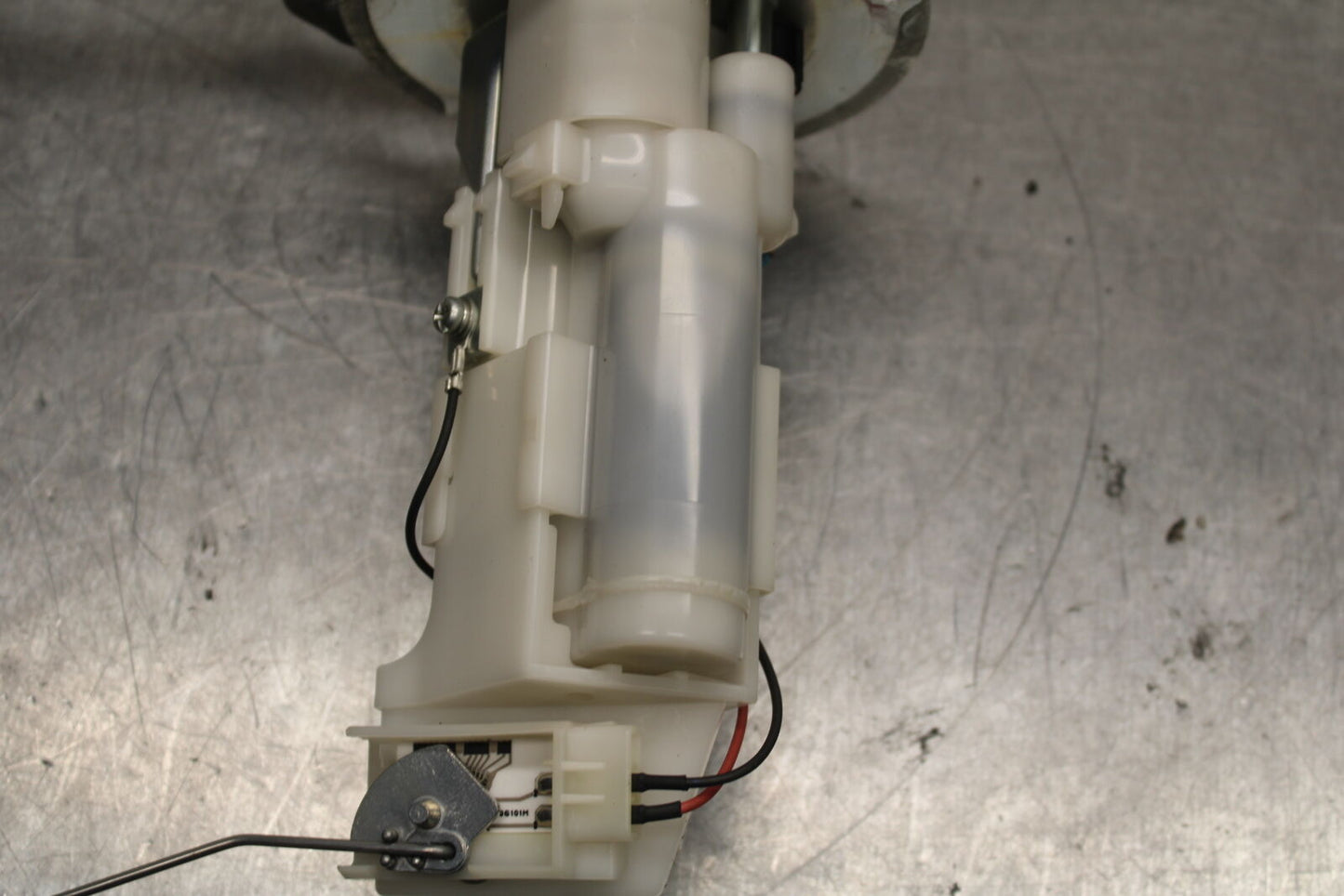 19-22 KAWASAKI Z400 FUEL PUMP GAS PETROL SENDER UNIT BB738