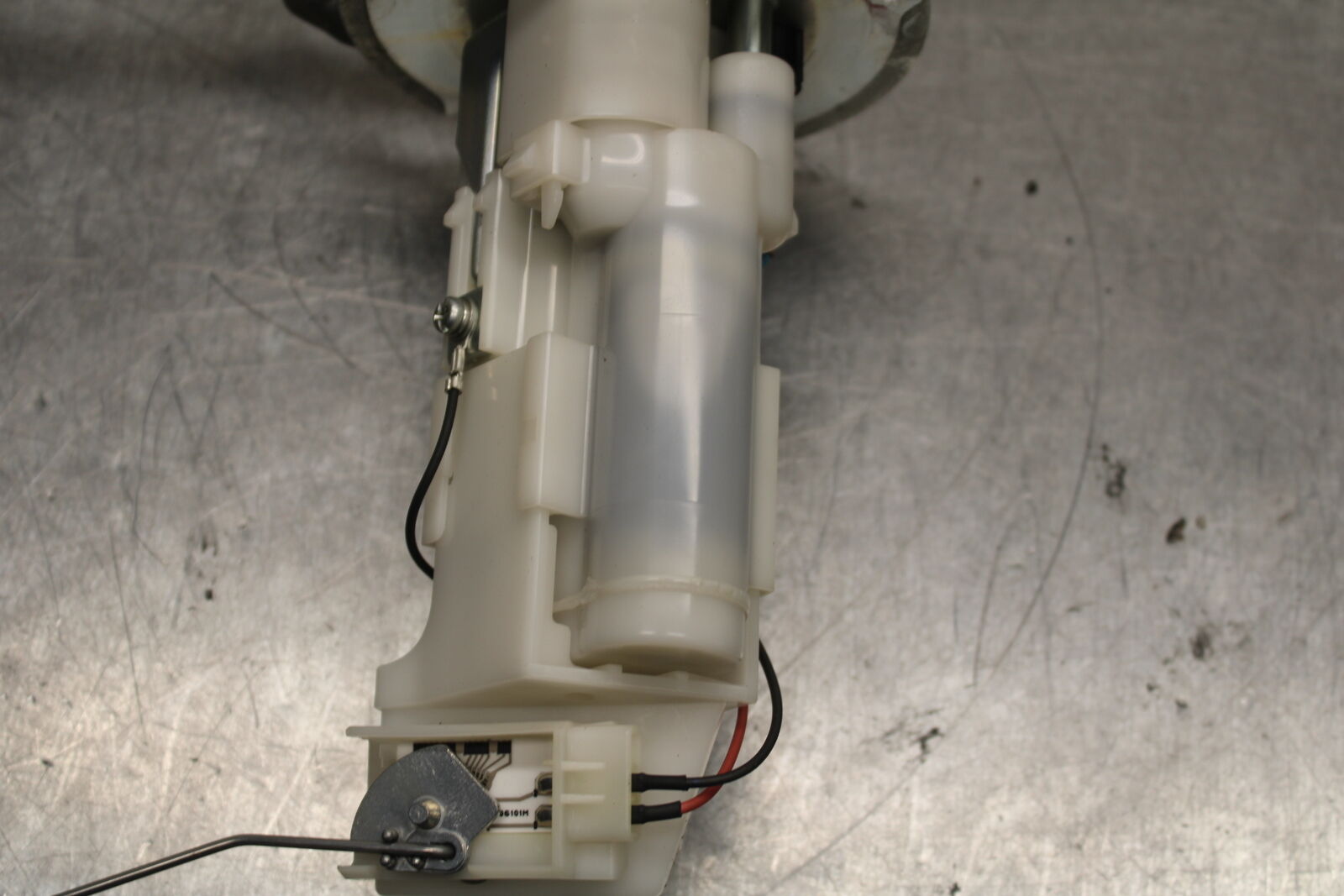 19-22 KAWASAKI Z400 FUEL PUMP GAS PETROL SENDER UNIT BB738