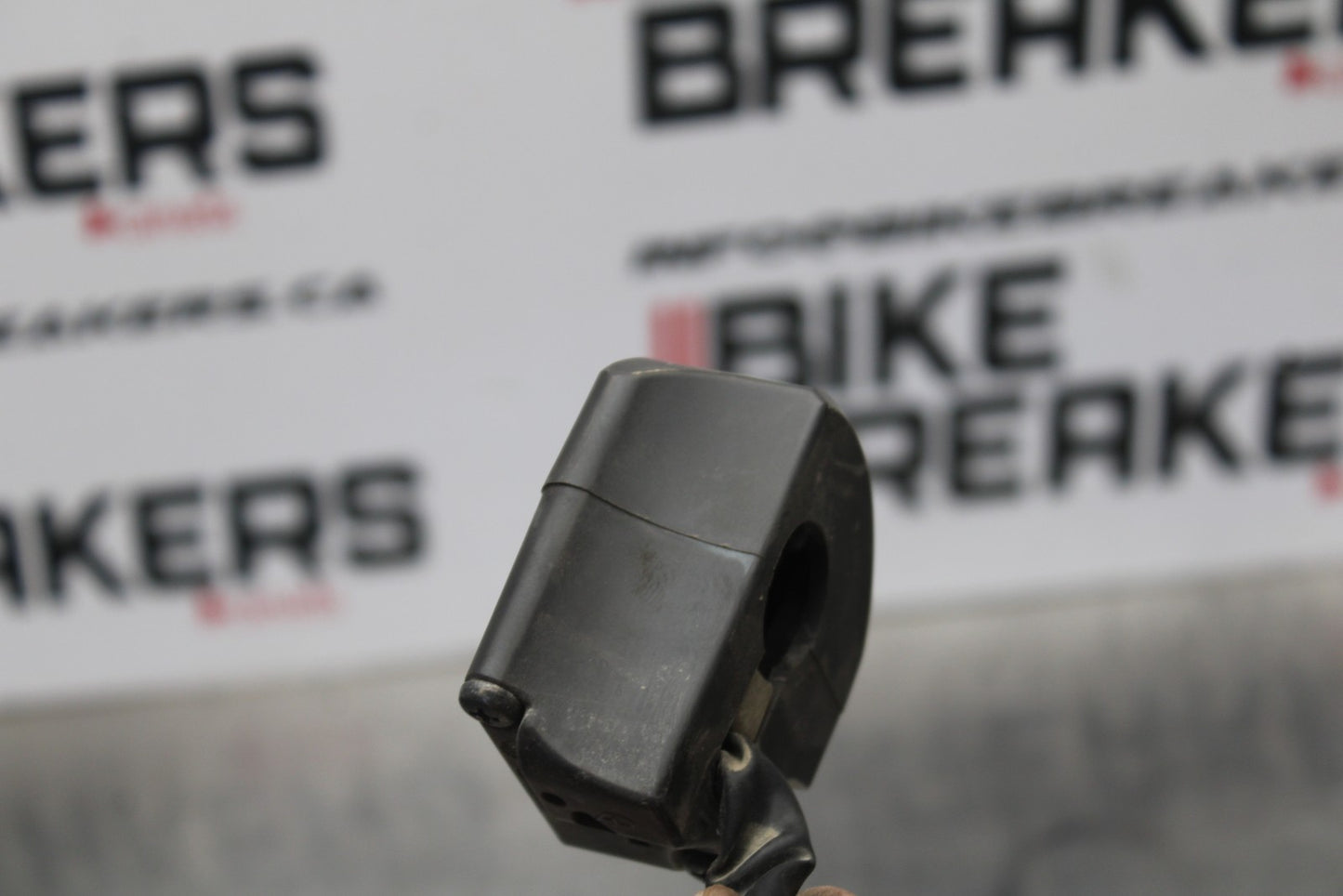 07-08 KAWASAKI NINJA ZX6R RIGHT CLIP ON HANDLE KILL OFF START SWITCH  BB203