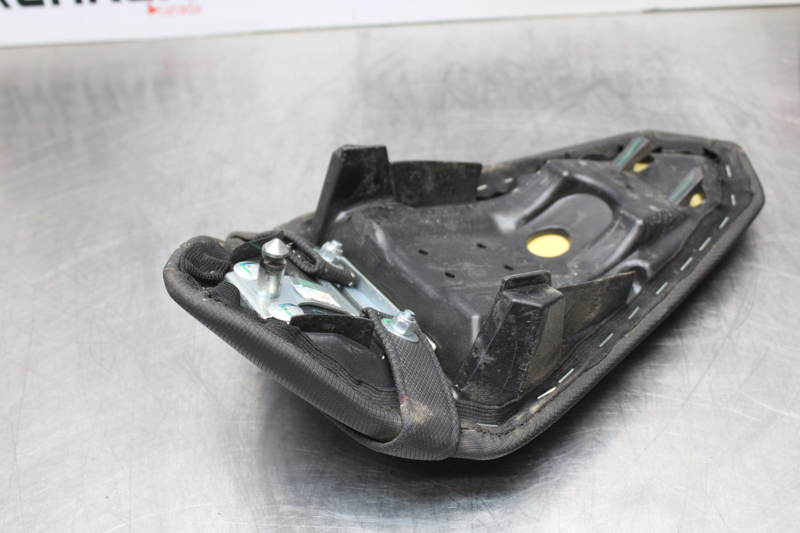 18-23 KAWASAKI NINJA 400 EX400 ABS REAR BACK PASSENGER SEAT PAD SADDLE BB177