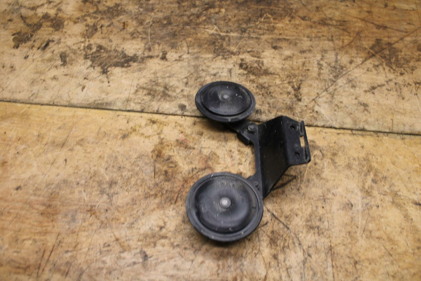 05-08 KAWASAKI VULCAN 1500 VN1500N CLASSIC HORN SIGNAL BB343