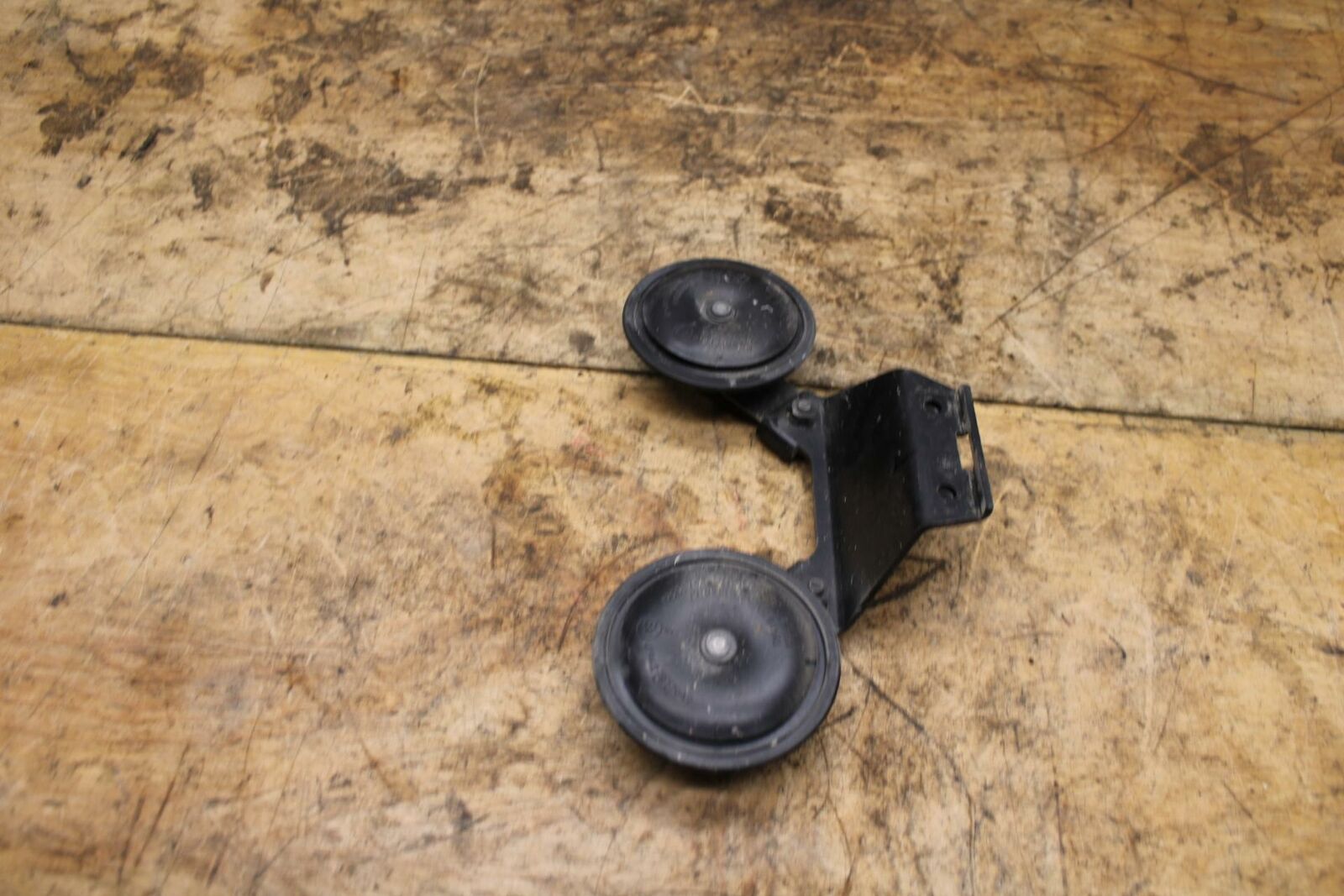 05-08 KAWASAKI VULCAN 1500 VN1500N CLASSIC HORN SIGNAL BB343