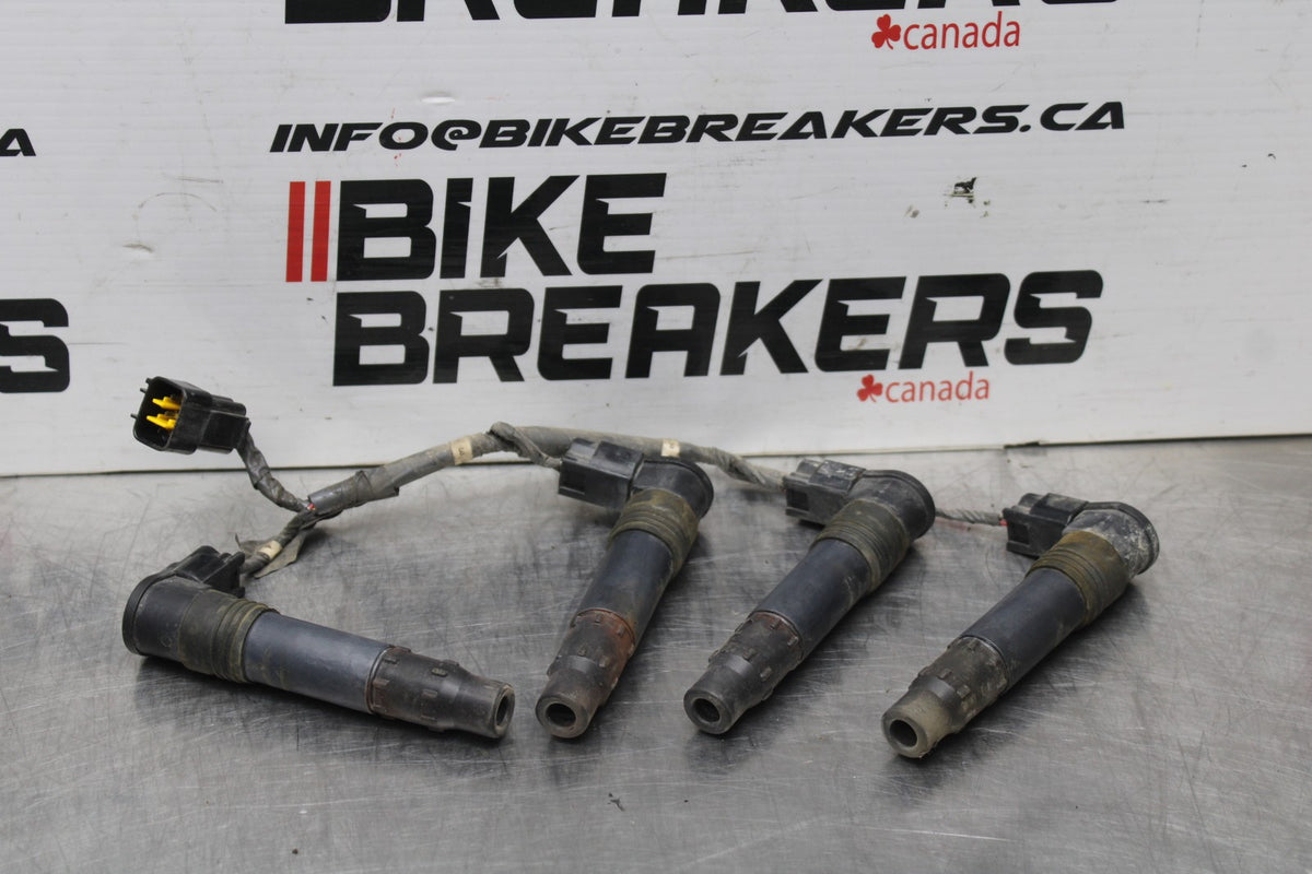 06 KAWASAKI Z750 IGNITION COILS COIL SPARK PLUG CAPS BB837