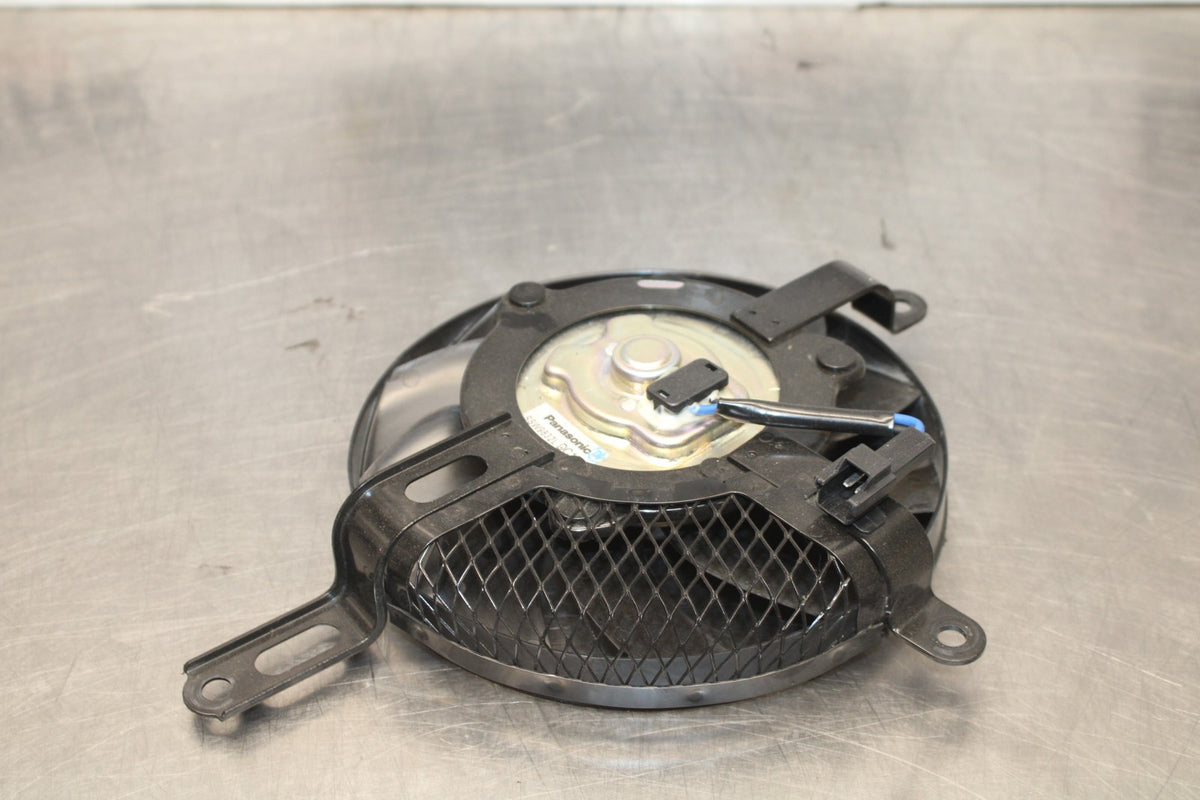 15-26 SUZUKI GSXR600 ENGINE RADIATOR COOLING FAN BB888