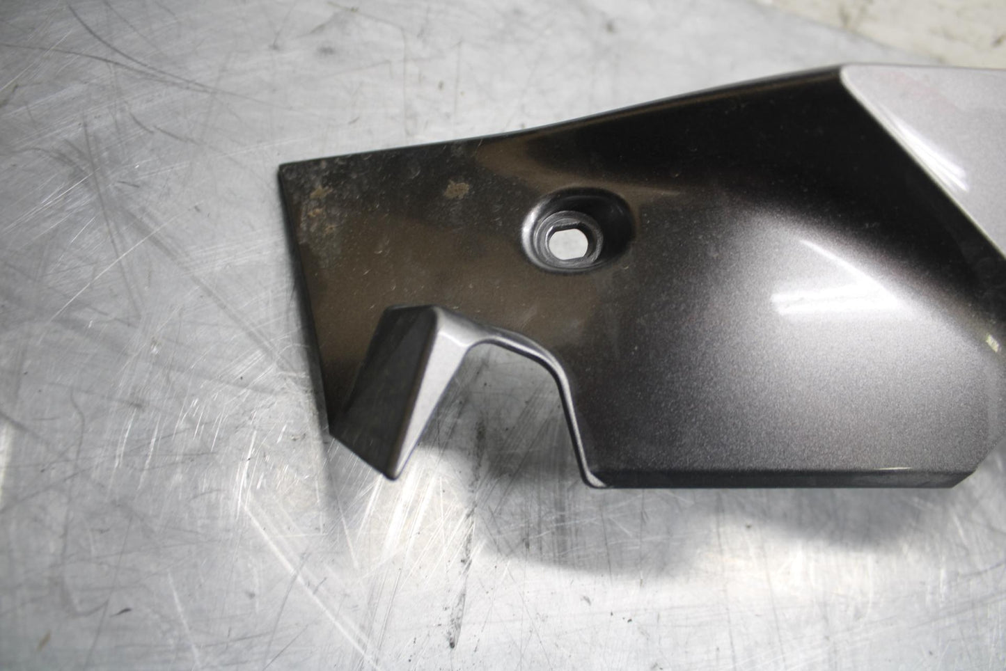 2017 Suzuki SV650X ABS LEFT FRONT UPPER MID SIDE FAIRING COWL PLASTIC BB512