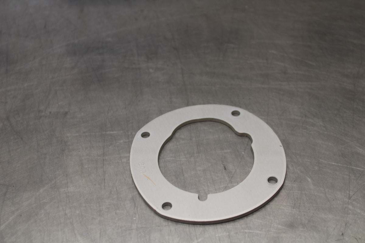 17 YAMAHA YZF R6 FUEL PUMP GAS PETROL SENDER BRACKET MOUNT BB922