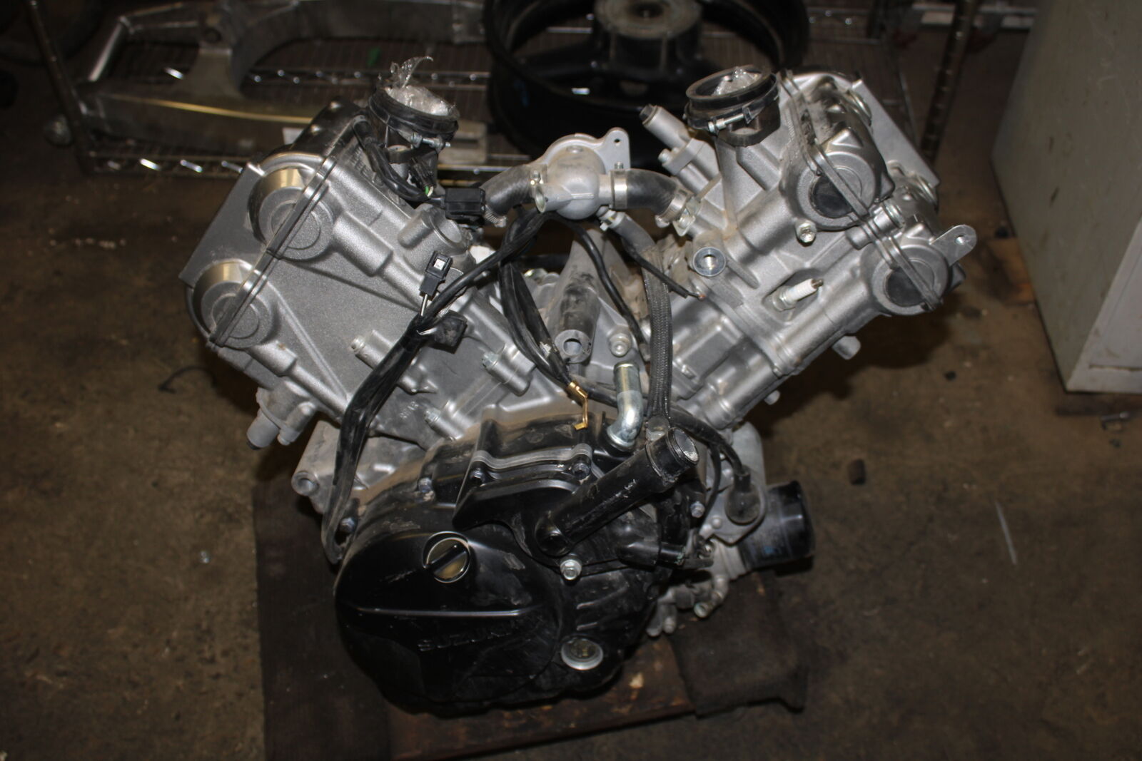 18-24 SUZUKI SV650 ENGINE MOTOR BB512