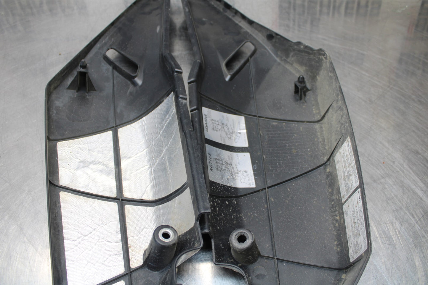 08-18 KAWASAKI KLR650 RIGHT & LEFT REAR BACK TAIL FAIRING COWL SHROUD BB183