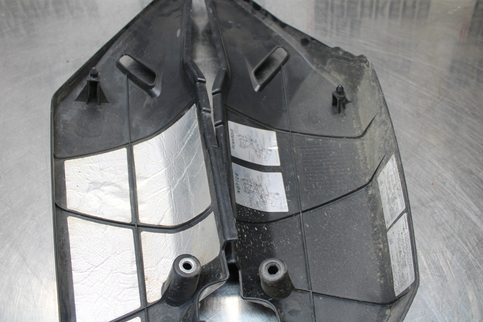 08-18 KAWASAKI KLR650 RIGHT & LEFT REAR BACK TAIL FAIRING COWL SHROUD BB183