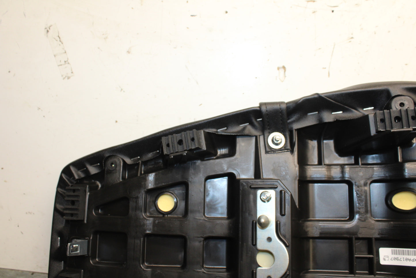 12-25 KAWASAKI NINJA ZX14R NEW!! FRONT REAR SEAT SADDLE BB757