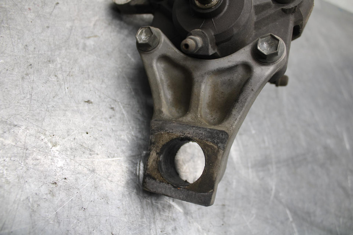 1998 Suzuki TL1000S REAR BACK BRAKE CALIPER W MOUNT BRACKET BB508