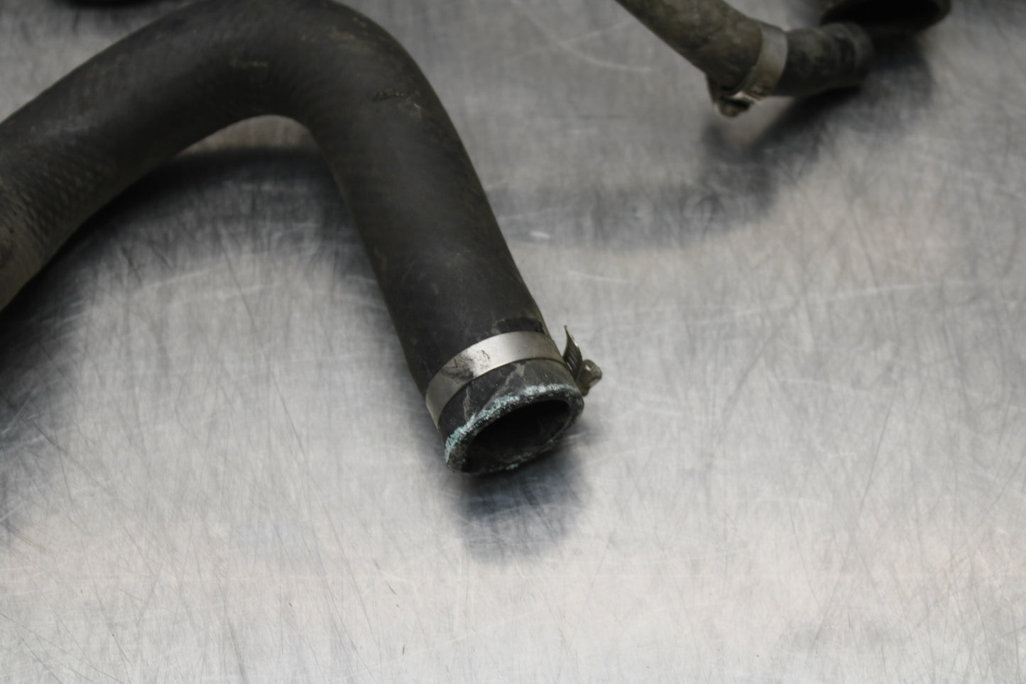 04-05 KAWASAKI NINJA ZX10R RADIATOR HOSES ENGINE COOLANT WATER PIPES BB163