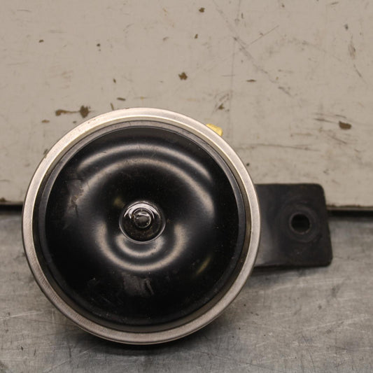 23-24 KAWASAKI NINJA ZX4R HORN SIGNAL BB638