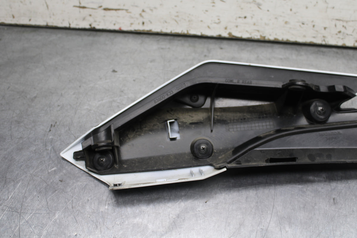 15-16 HONDA CB300F RIGHT REAR BACK TAIL FAIRING COWL SHROUD BB740