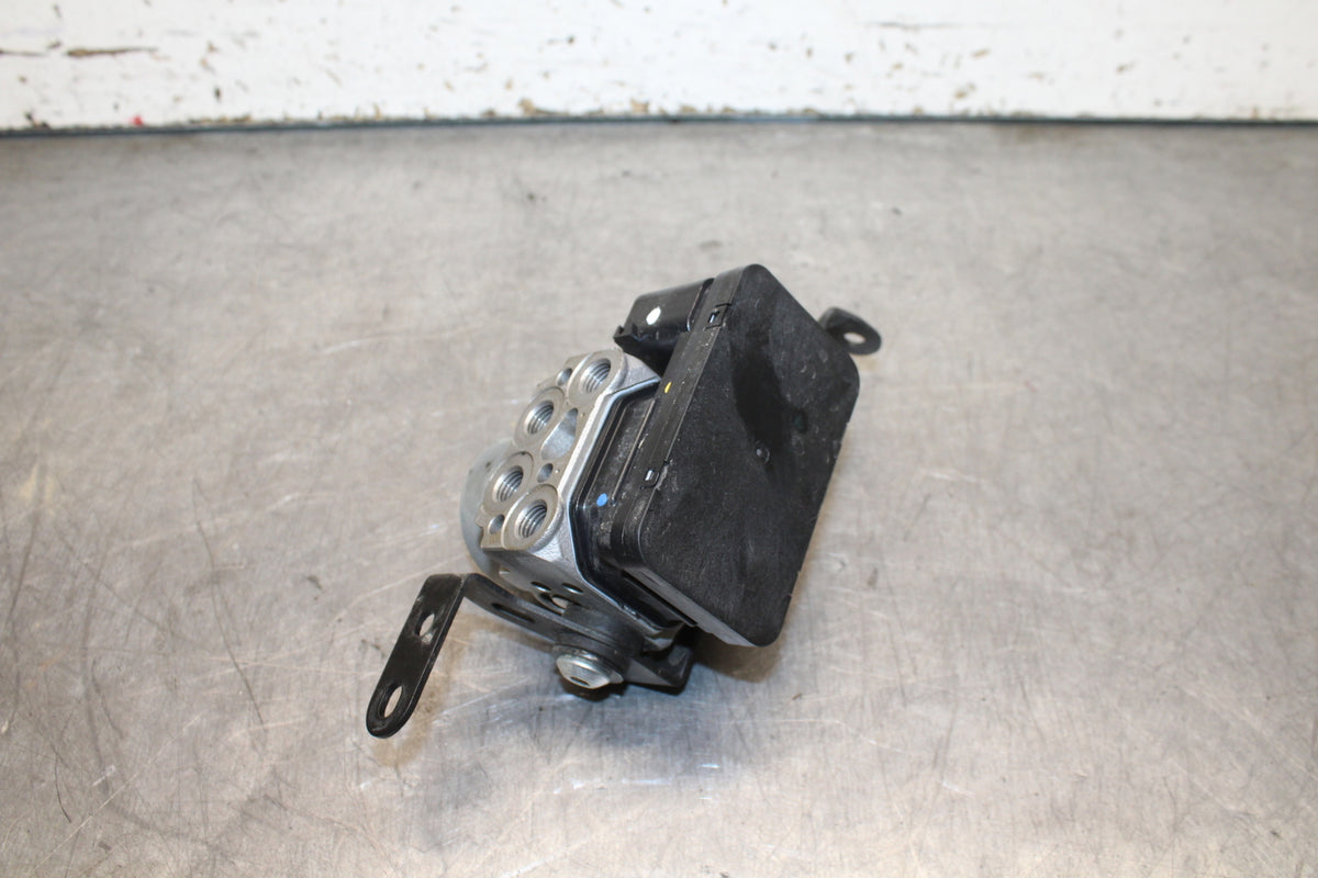24 KAWASAKI NINJA 500 ABS ABS PUMP UNIT MODULE BB730