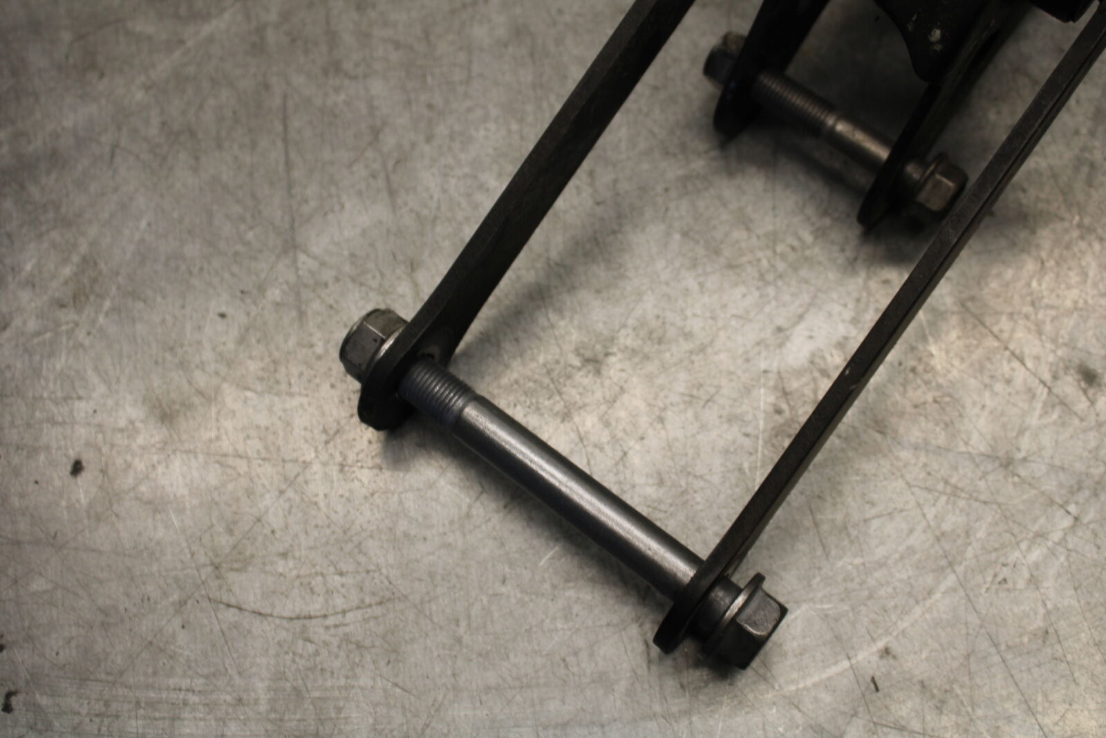 18-23 KAWASAKI NINJA 400 REAR DOGBONE SHOCK LINKAGE LINK BB660