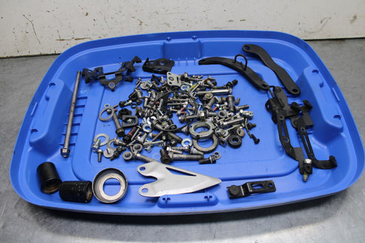 19-22 KAWASAKI Z400 MOUNTING BOLTS HARDWARE MOTOR SCREWS BB738