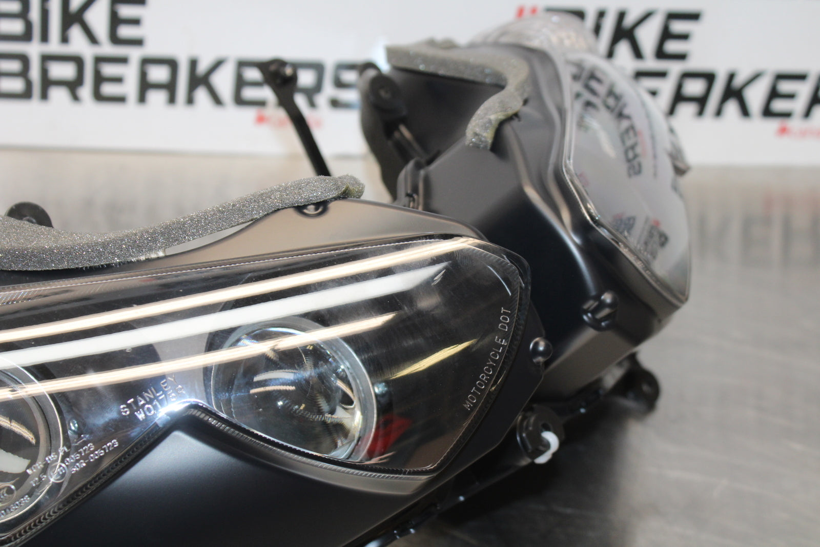 23-24 KAWASAKI NINJA ZX14R  NEW!! FRONT HEADLIGHT HEAD LIGHT LAMP BB169