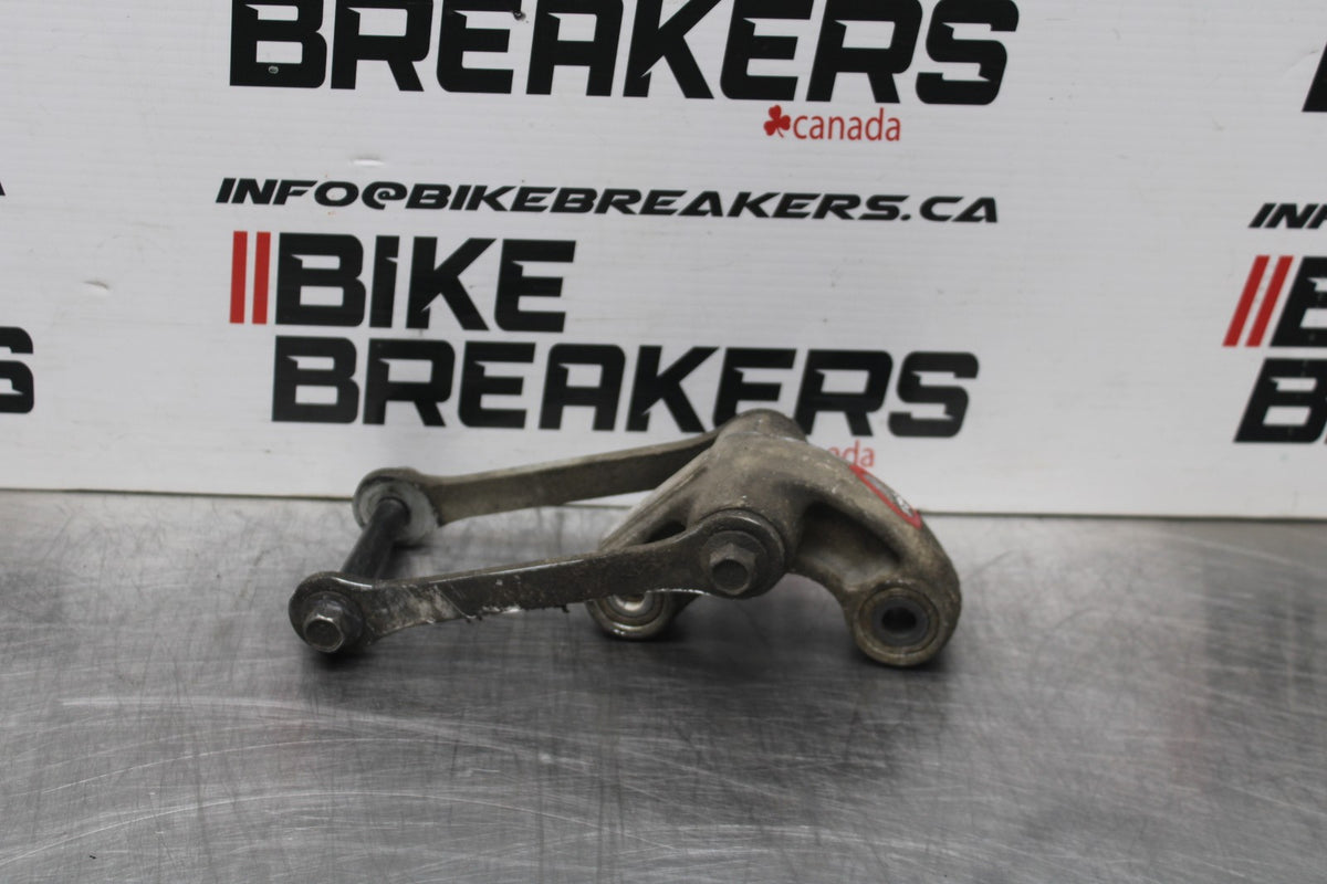 08 SUZUKI SV650 REAR DOGBONE SHOCK LINKAGE LINK BB846
