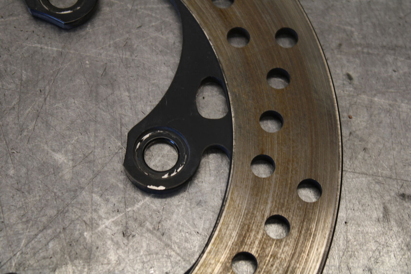 11-24 SUZUKI GSXR750 REAR ROTOR BACK BRAKE DISC BB687