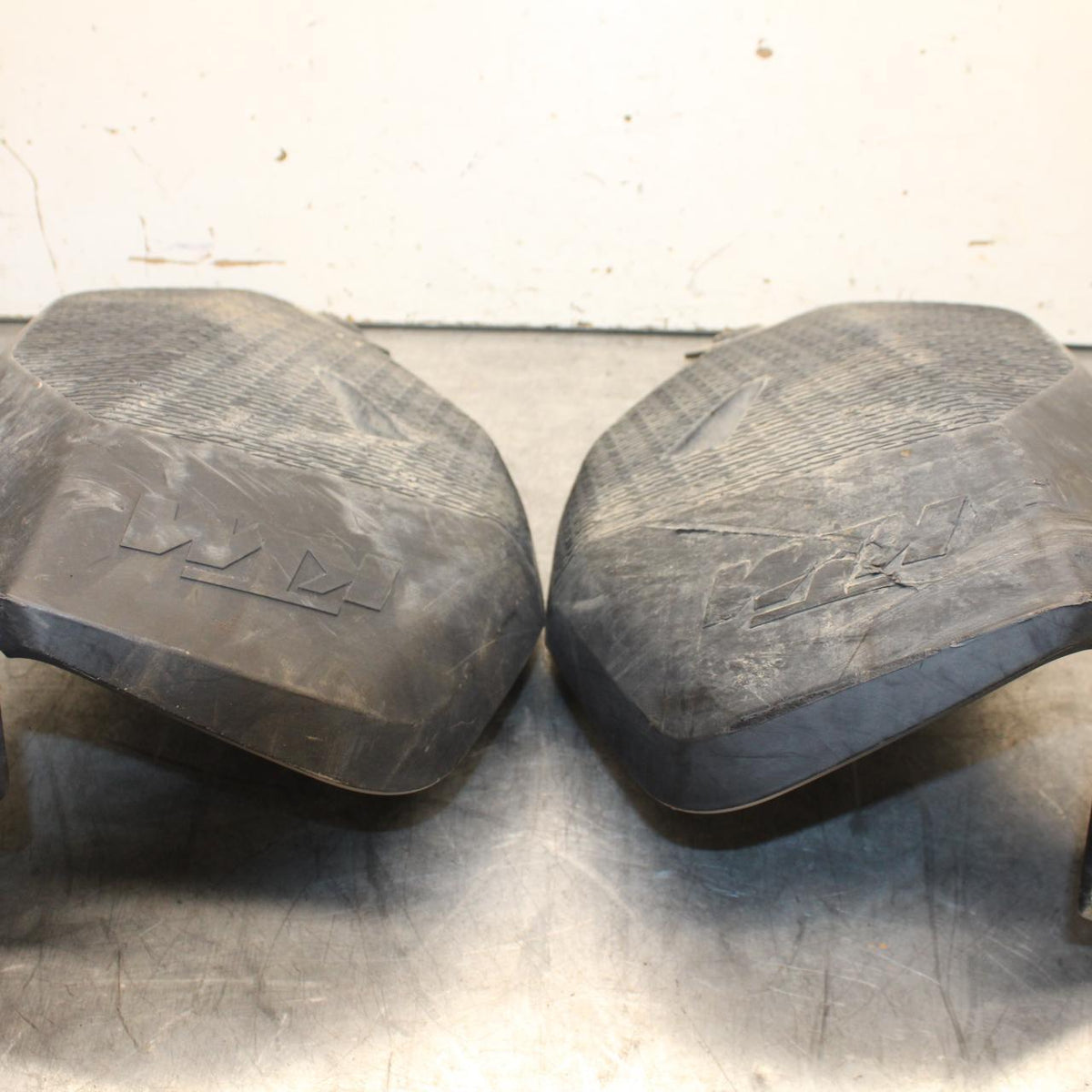 21-23 KTM 890 ADVENTURE FUEL GAS TANK GUARDS PROTECTORS BB629