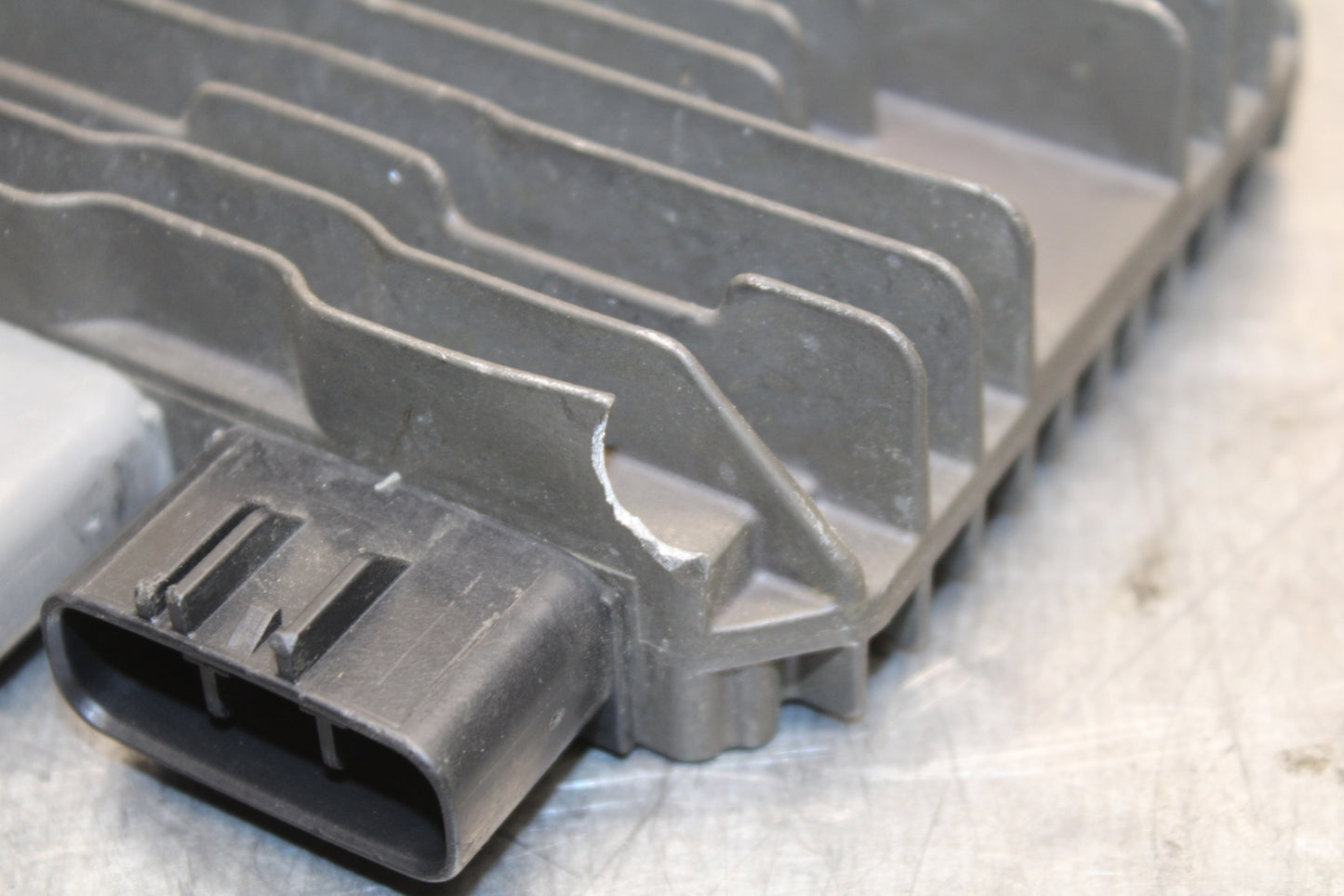 13-17 KAWASAKI NINJA ZX6R ZX636E RECTIFIER VOLTAGE REGULATOR BB735