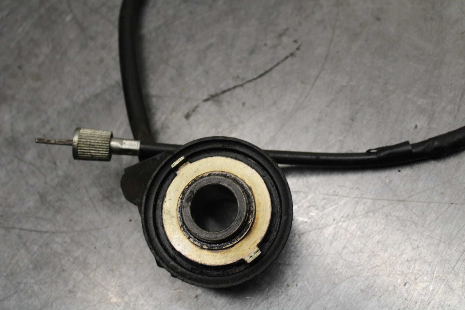 91-92 SUZUKI GSXR750 M  SPEED DRIVE GEAR HUB with CABLE BB125