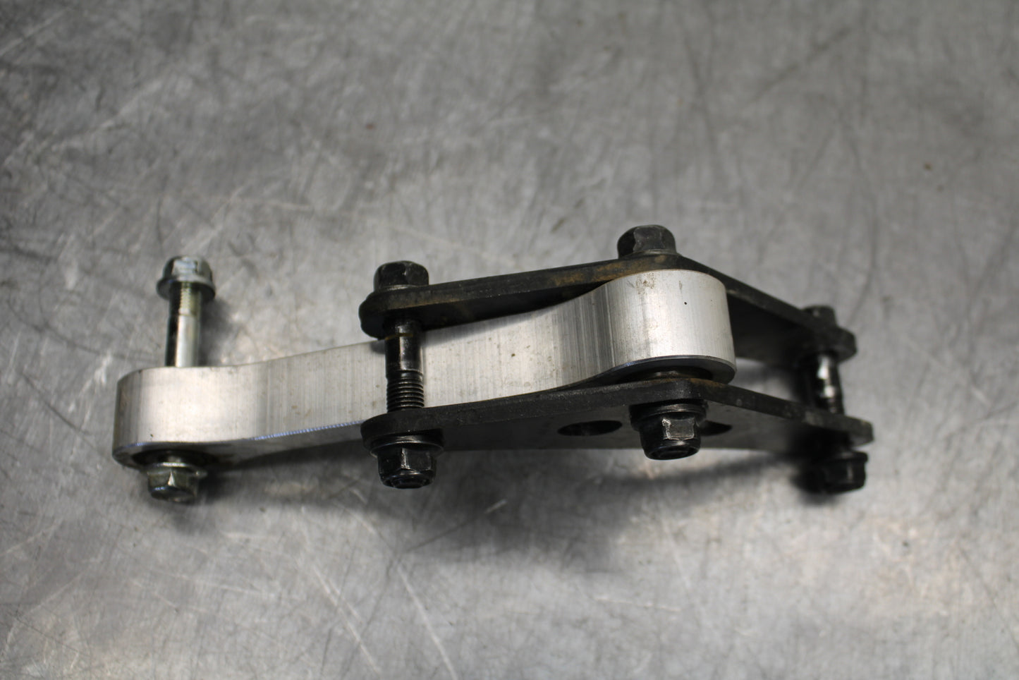 22-24 YAMAHA XSR900 REAR DOGBONE SHOCK LINKAGE LINK BB710