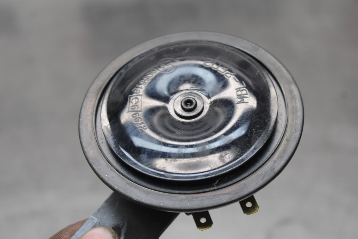 16 DUCATI 959 PANIGALE HORN SIGNAL BB912