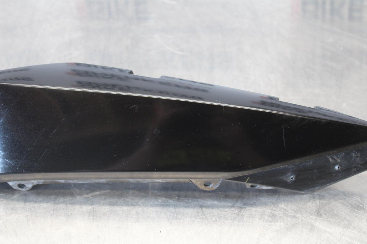 09-15 YAMAHA FZ6R LEFT REAR BACK TAIL FAIRING COWL SHROUD BB161