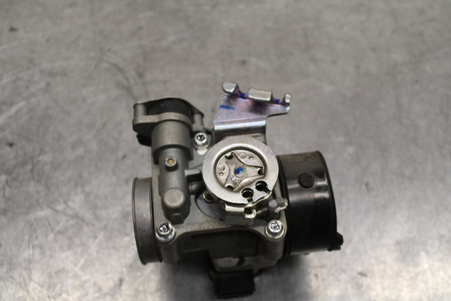 15-16 HONDA CB300F MAIN FUEL INJECTORS / THROTTLE BODIES BB740