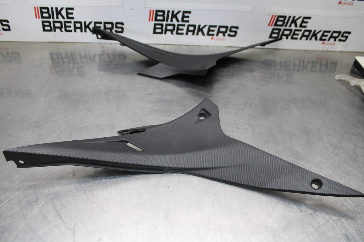 15 APRILIA RSV4 FACTORY APRC ABS RIGHT LEFT FRONT SIDE SEAT PANELS COWLS BB901