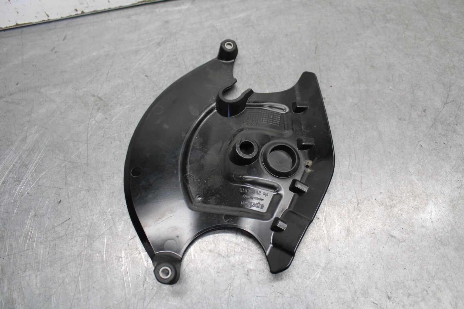 20-23 APRILIA RS660 LOWER TREE COVER YOKE GUARD PANEL BB667