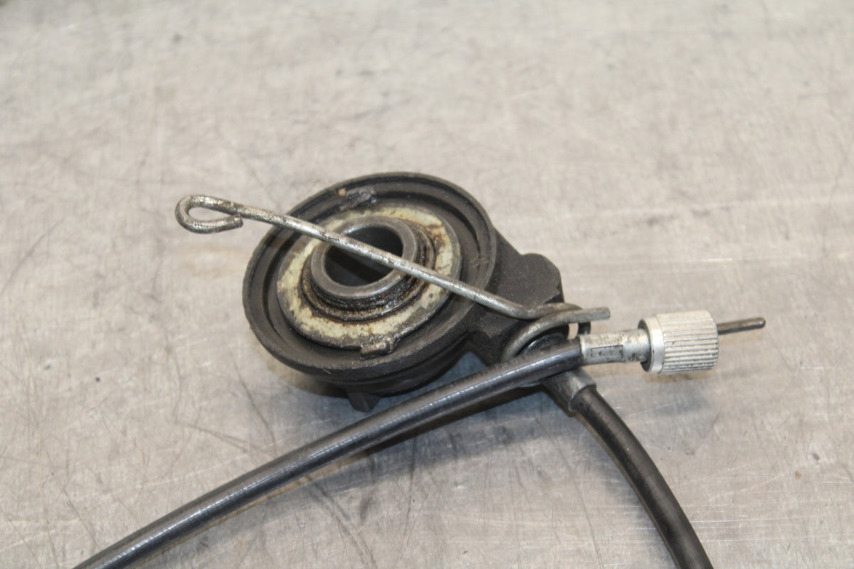 93 SUZUKI GSXR750W SPEED DRIVE GEAR HUB with CABLE  BB112