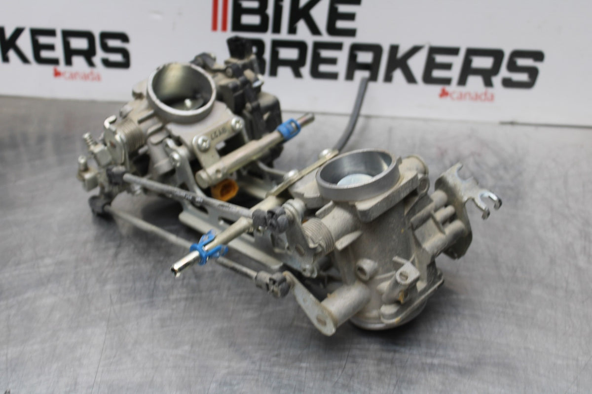 10 SUZUKI SV650 MAIN FUEL INJECTORS / THROTTLE BODIES BB181