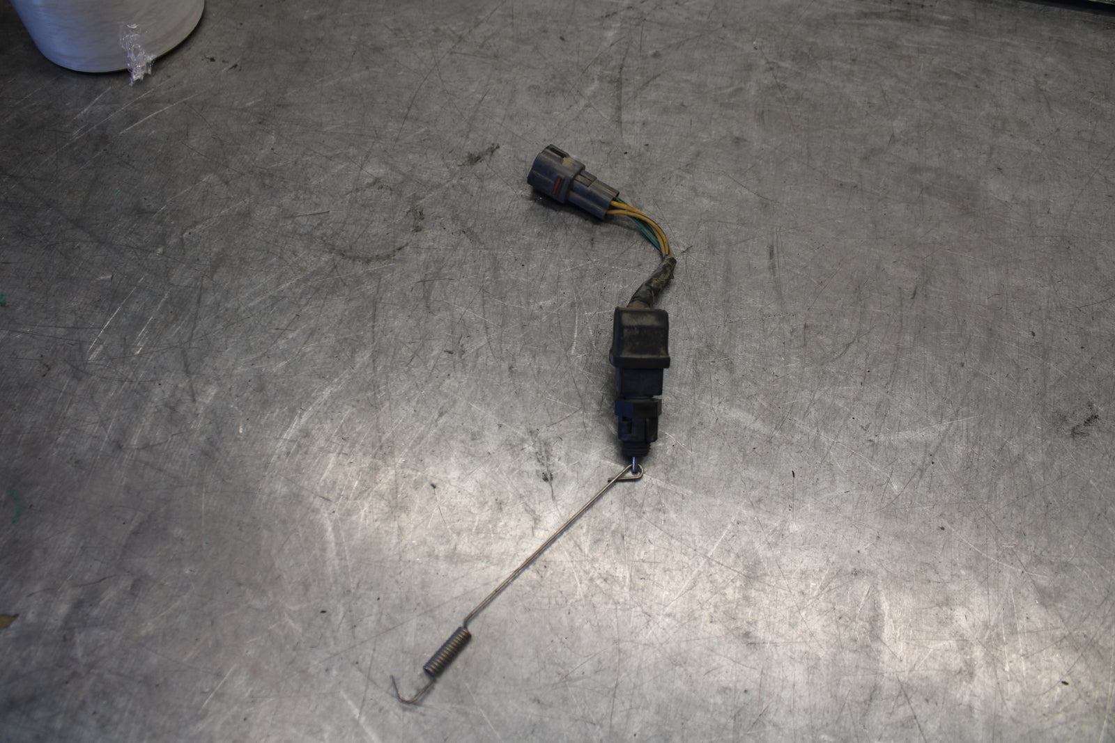 05-06 YAMAHA ROYAL STAR REAR BACK BRAKE SENSOR BB697