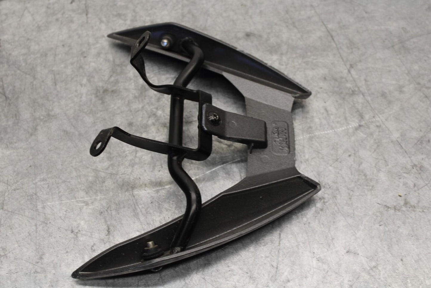2015 Yamaha FZ09 OEM PASSENGER REAR SEAT GRAB BAR HANDLE SET BB54