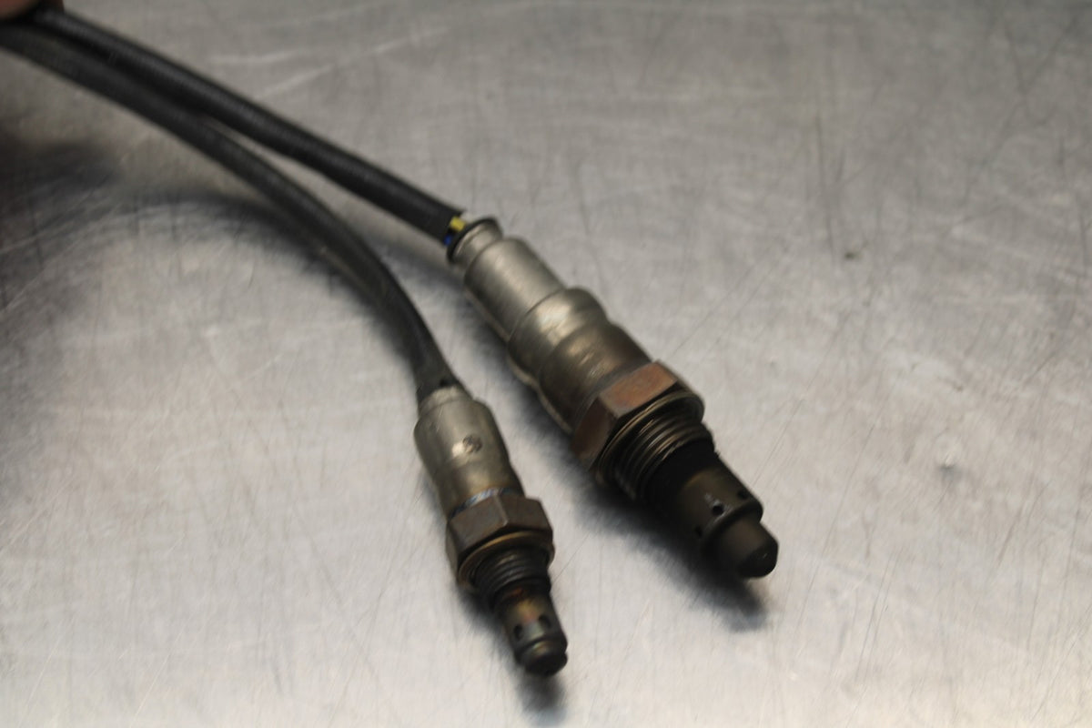 20-23 BMW F900R OXYGEN O2 EXHAUST GAS LAMBDA SENSOR SET PAIR BB923