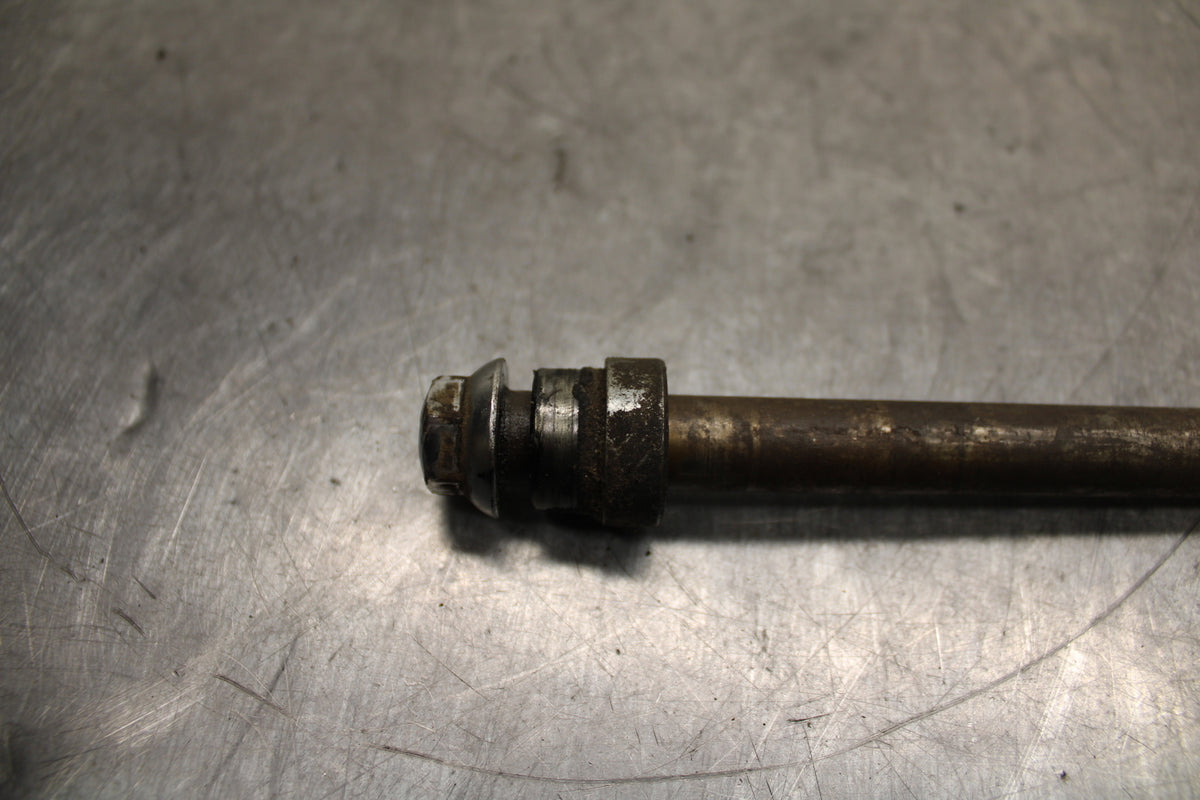 1984 Yamaha Virago 1000 FRONT WHEEL RIM AXLE PIVOT BOLT BB117